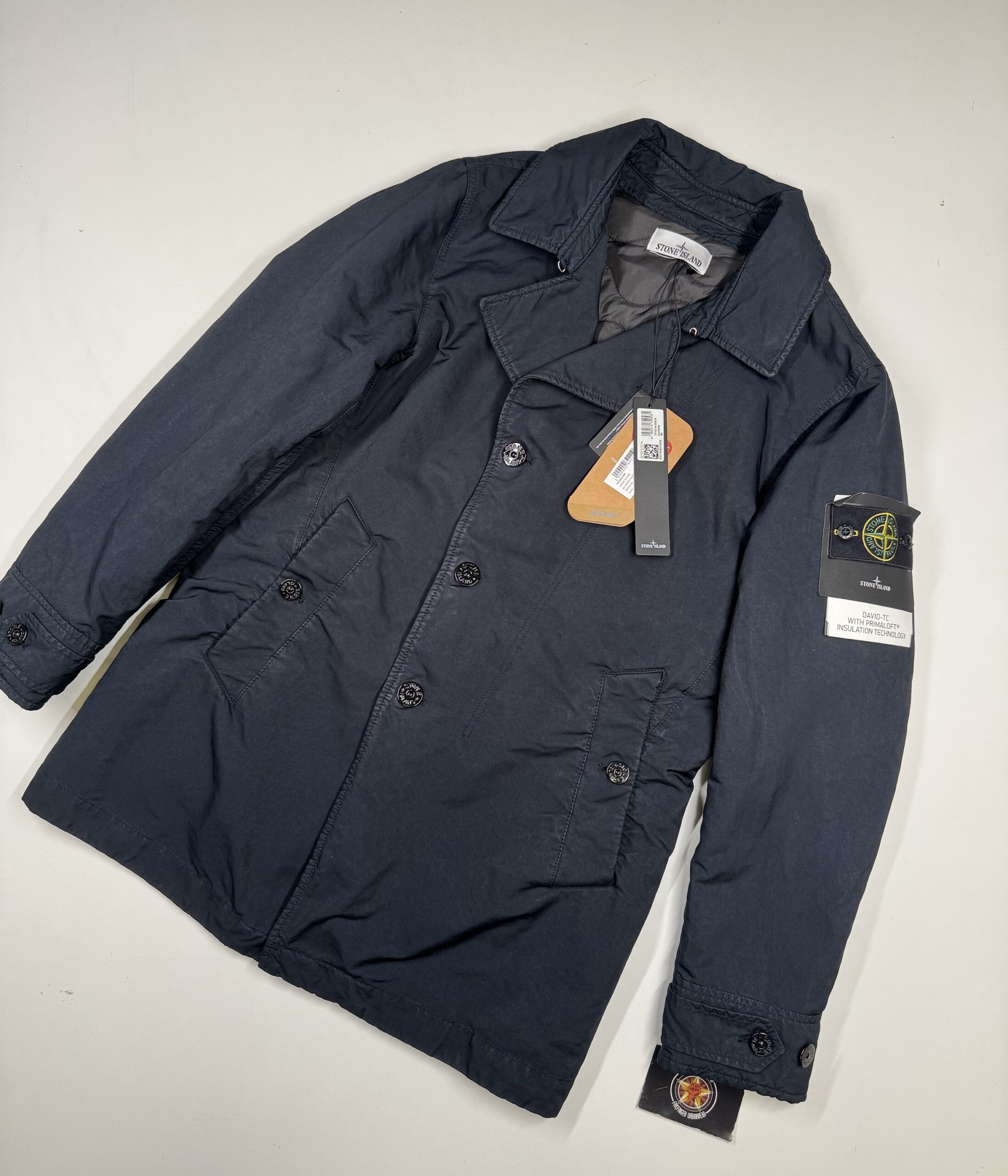img_2510 Stone Island 42149 DAVID-TC WITH PRIMALOFT® P.U.R.E™ INSULATION TRENCH COAT IN NAVY - Image 1