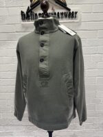 CP Company 288A  Brushed Diagonal Fleece Sweatshirt in Green - Image 4
