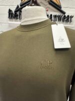 CP COMPANY 098B Diagonal Raised Fleece Crew Neck- Green  -  XS / p2p 21” - Image 4