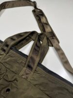 Cp Company 045A Large sized cross messenger bag in Green - Image 3