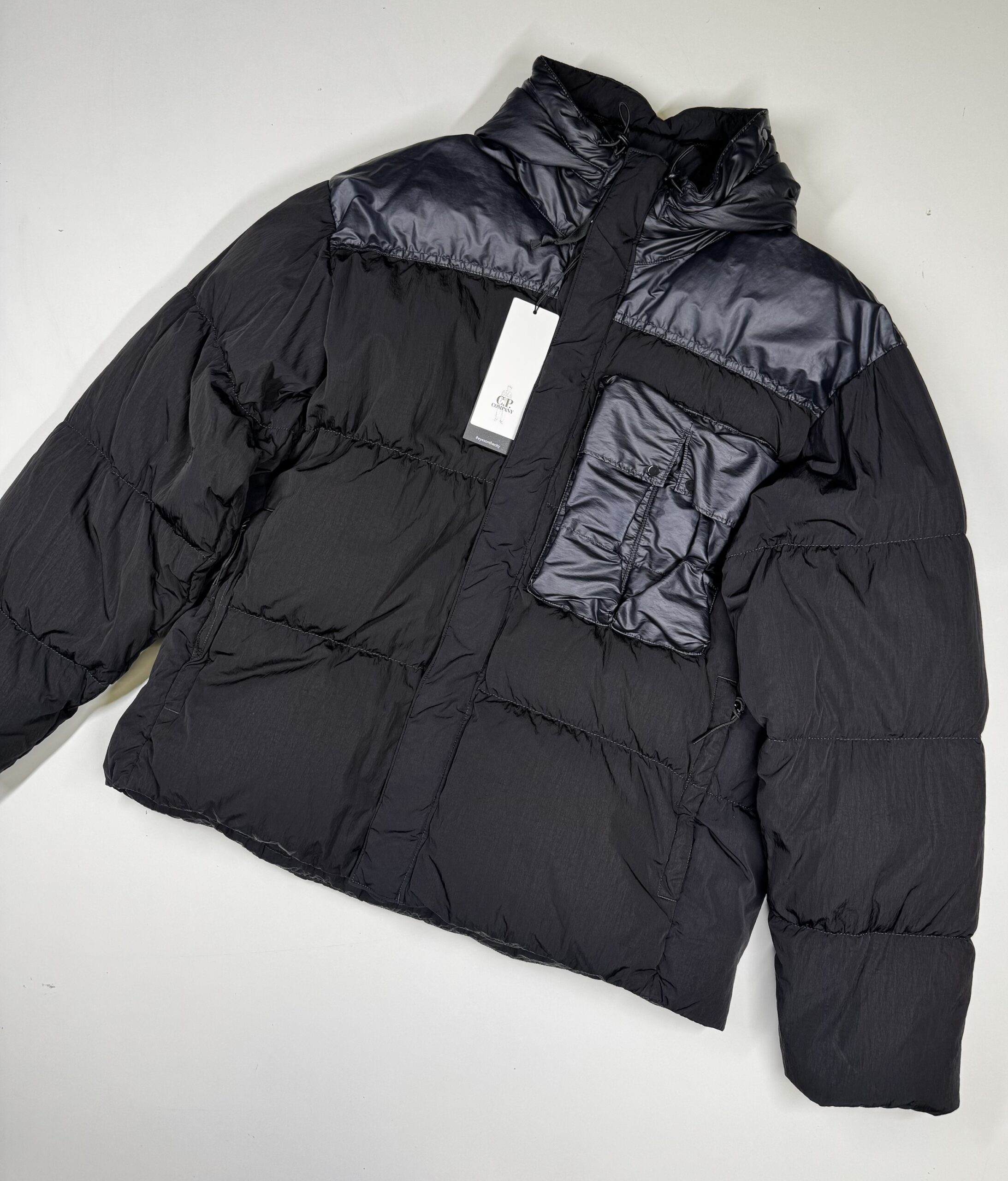 img_7020-2 CP COMPANY 032A CHROME-R MIXED GOGGLE DOWN JACKET - NAVY / 888 - XL / 25” P2P - Image 1