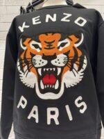 Mens Kenzo Lucky Tiger Embroidered Sweatshirt  in black - Image 5
