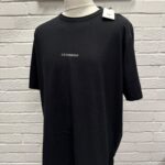 CP COMPANY 085A Jersey  24/1 T-shirt in Black  • XS.  / P2P 19”