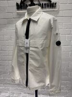 CP COMPANY 125A ORGANIC GABARDINE ZIPPED  OVERSHIRT IN WHITE - Image 4