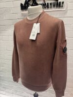 CP Company 261A Brushed & Emerized Diagonal Fleece Sweatshirt in dusky pink / 476  • XS / P2P  21” - Image 2