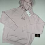 CP COMPANY 099B COTTON DIAGONAL FLEECE HOODED SWEATSHIRT IN PINK