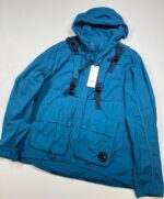 Cp Company 014A Flatt Nylon Reversible Hooded Lens Jacket in blue - Image 3