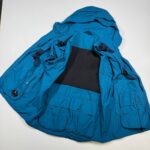 Cp Company 014A Flatt Nylon Reversible Hooded Lens Jacket in blue - Image 9
