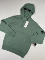 CP COMPANY 023A Diagonal Raised Fleece Hooded Sweatshirt in Green  -  XS. / P2P 20”
