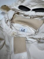 CP COMPANY 018A FLATT NYLON GOGGLE OVERSHIRT IN PISTACHIO - Image 3