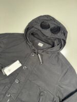 CP COMPANY 018A FLATT NYLON GOGGLE OVERSHIRT IN BLACK - Image 8