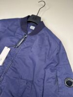 AW26/27   C.P. COMPANY 081A T-FLATT NYLON PADDED BOMBER JACKET IN NAVY  - Large / P2P  23.5” - Image 2