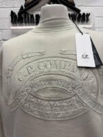AW26/27 - 
CP COMPANY 174A COTTON FLEECE CREW SWEATSHIRT IN  IVORY 

Large  / P2P 23.5” - Image 7