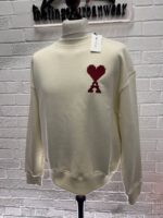 AMI PARIS Patch Heart Sweatshirt in Off White / Red - Image 8