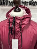 CP Company 175A CS ll Hooded Jacket in Red Bud - Image 8