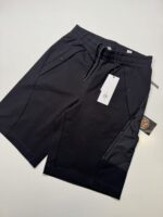 CP COMPANY METROPOLIS 016A PERTEX STRETCH FLEECE MIXED CARGO SHORTS IN BLACK