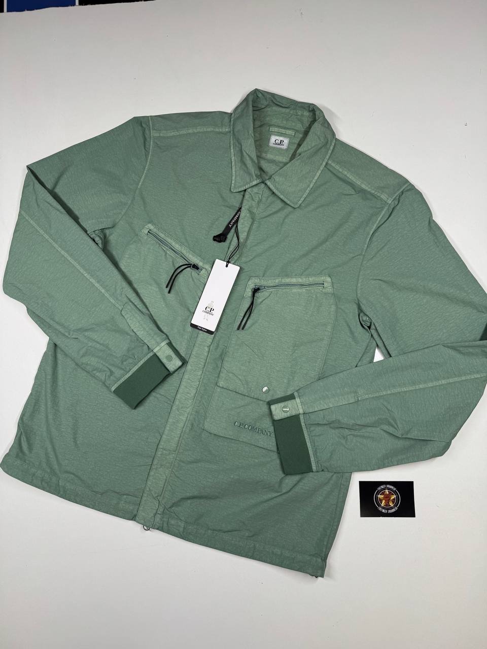 img_8908-3 C.P. Company 108A Flatt Nylon Overshirt in Agave Green - Large / P2P 22.5” - Image 1
