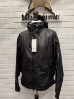 CP Company 175A CS ll Hooded Jacket in Black -     Size 46 / Small  / P2P 22.5” - Image 2