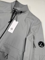 CP COMPANY 010A PRO-TEK LENS JACKET IN GREY  -     Size 52 / XL / p2p 24” - Image 3