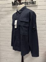 CP COMPANY 128A ORGANIC GABARDINE OVERSHIRT IN NAVY - Image 4