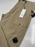 CP Company 093A  50 Fili stretch Cargo Pant in Khaki / 305 - Image 2