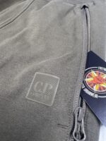 CP COMPANY METROPOLIS 015A PERTEX STRETCH FLEECE MIXED CARGO SHORTS IN - Image 2
