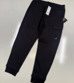 CP COMPANY 017A DIAGONAL RAISED FLEECE JOGGING PANTS IN BLACK / 999   -   XS / w29” - Image 3