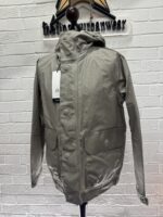 CP Company 217A waterproof goggle jacket in toob two - Vintage khaki / 327 - Image 7