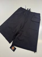 CP COMPANY METROPOLIS 015A PERTEX STRETCH FLEECE MIXED CARGO SHORTS IN BLACK - Image 2