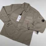 CP COMPANY 128A ORGANIC GABARDINE OVERSHIRT IN KHAKI