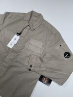 CP COMPANY 128A ORGANIC GABARDINE OVERSHIRT IN KHAKI - Image 2