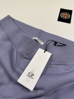 CP COMPANY 017A DIAGONAL RAISED FLEECE JOGGING PANTS IN LAVENDER - Image 3