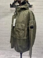 CP Company 222A Rafia Hooded jacket in Green -  Large. / 23” p2p - Image 11
