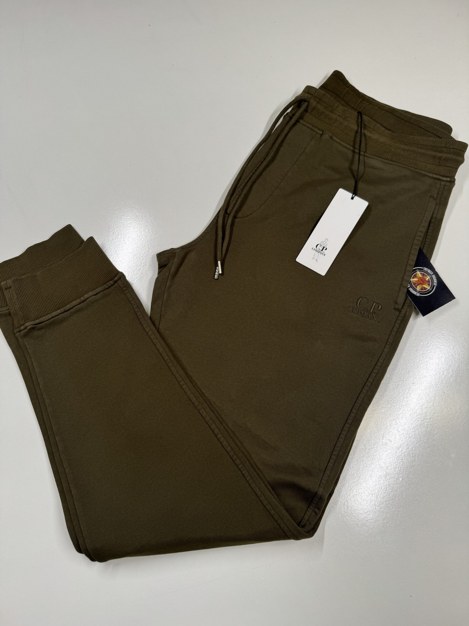 img_9457-3 CP COMPANY 100B JOGGING PANT IN COTTON DIAGONAL FLEECE - IVY GREEN / 683 - Image 1