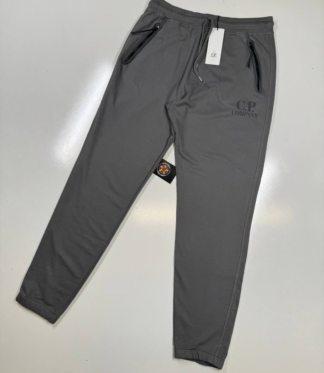 img_0699-2 CP COMPANY 134A JOGGING PANT IN LIGHT FLEECE - LARGE / W34” - Image 1