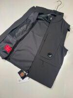 CP Company 131A  C.P. Shell-R Lens Gilet / Vest in Black  •  Large / 22” P2P. - Image 5