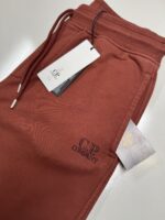 CP COMPANY 100B JOGGING PANT IN COTTON DIAGONAL FLEECE - SABRE BRONZE BROWN - Image 2