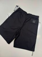 CP COMPANY METROPOLIS 010A HYST BERMUDA CARGO SHORTS IN BLACK - Image 5