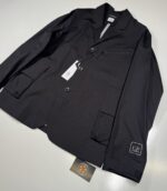 CP COMPANY THE METROPOLIS SERIES HYST BLAZER IN BLACK - Image 2