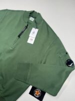 CP COMPANY 095A Cotton Diagonal Fleece Crewneck Sweatshirt in green 1/4 zip   XS  / 21.5" p2p. - Image 3