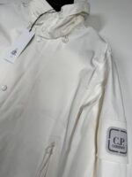 CP COMPANY THE METROPOLIS SERIES HYST JACKET IN WHITE -   Large / P2P 22” - Image 3