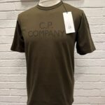 CP COMPANY 148A MERCERIZED JERSEY TWISTED EMBROIDERY T-SHIRT - IVY GREEN