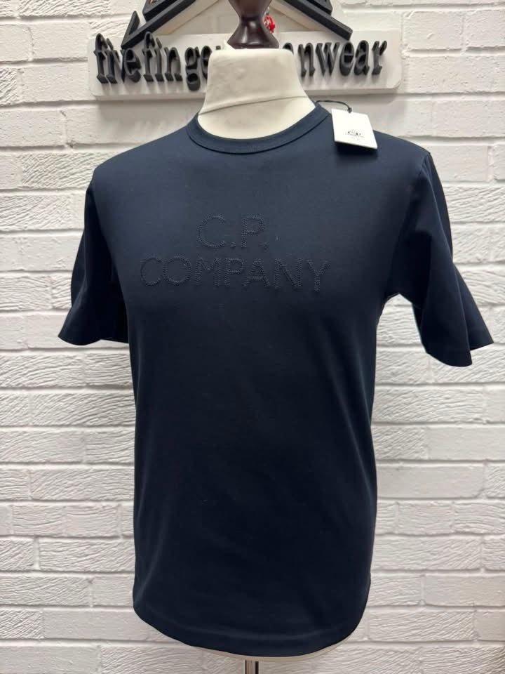 img_8304-2 CP COMPANY 148A MERCERIZED JERSEY TWISTED EMBROIDERY T-SHIRT - NAVY - XS. / P2P 19” - Image 1